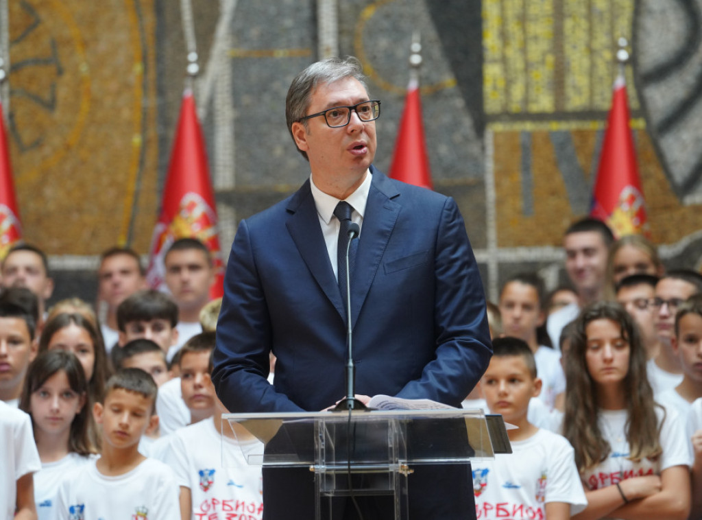 Dream big and do not criticise others, Vucic tells young athletes