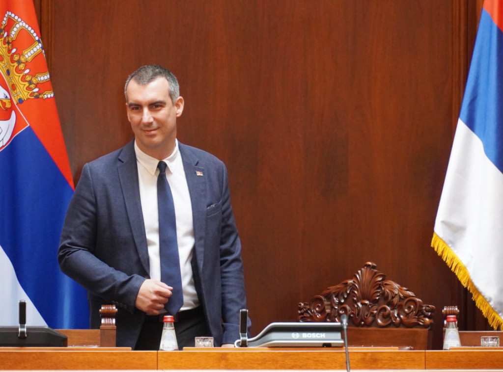 Orlić poručio deci iz Hrvatske da sa sobom ponesu ljubav prema Srbiji