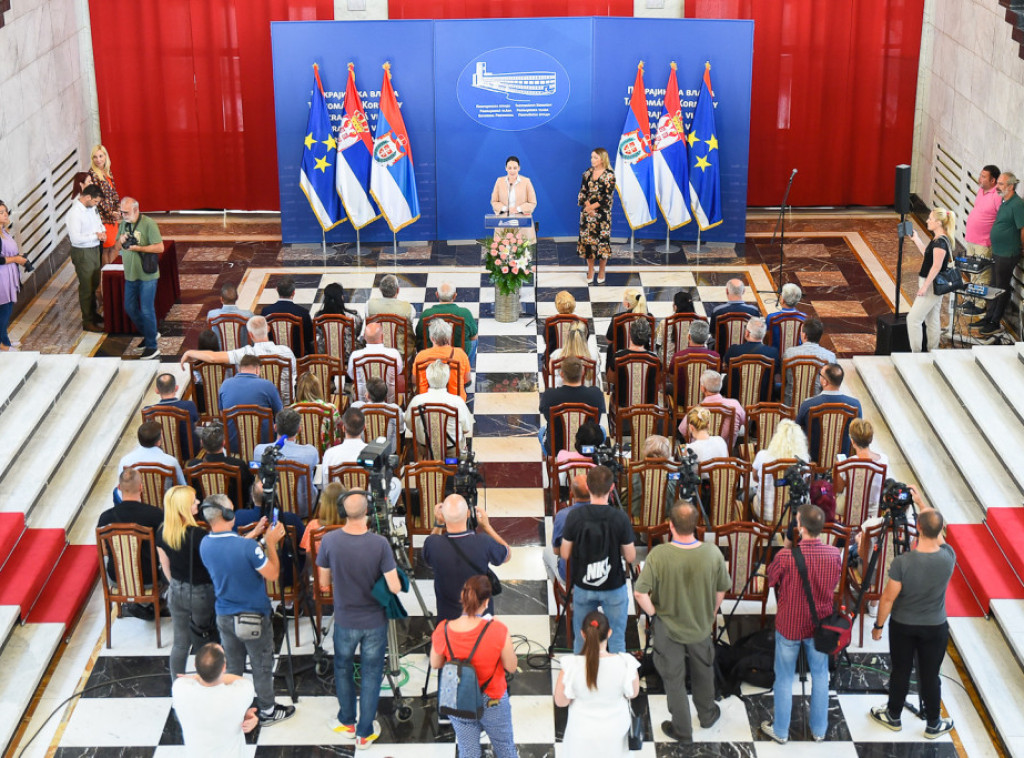 Dodeljeni ugovori korisnicima za održavanje tradicionalnih manifestacija na teritoriji Vojvodine