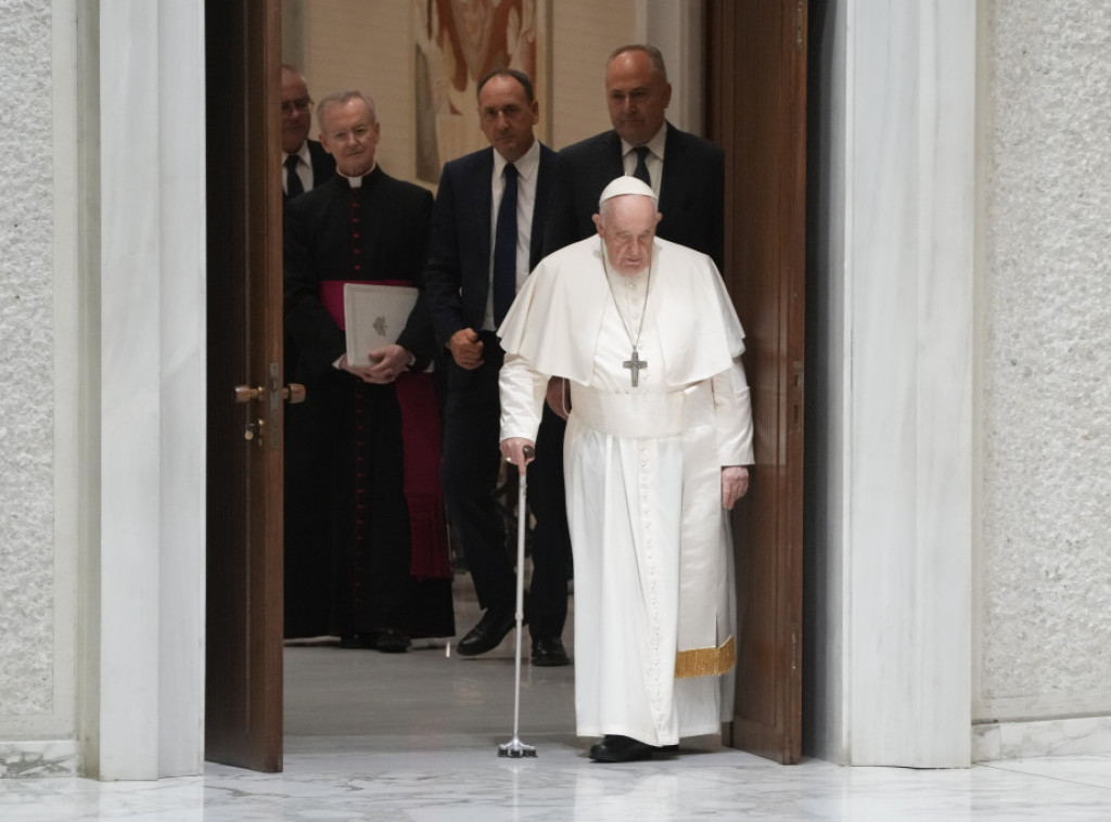Papa Franja izrazio je saučešće porodicama žrtava požara na Havajima