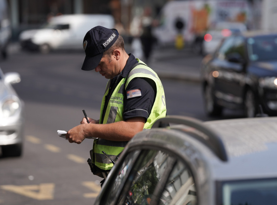 Lančani sudar četiri automobila na Gazeli