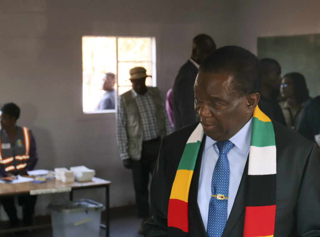 Zimbabveanski predsednik proglašen za pobednika na izborima