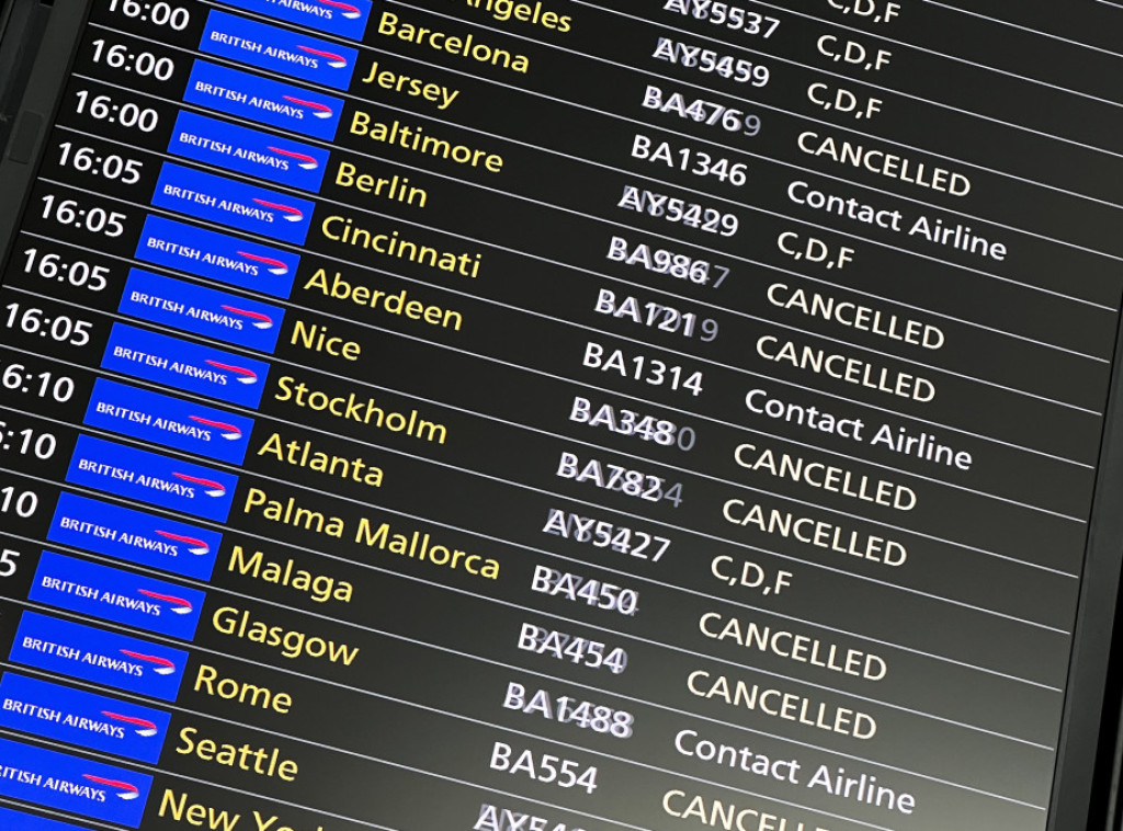 Hiljade kašnjenja i otkazivanja letova u Velikoj Britaniji zbog tehničkih problema u sistemu kontrole letenja