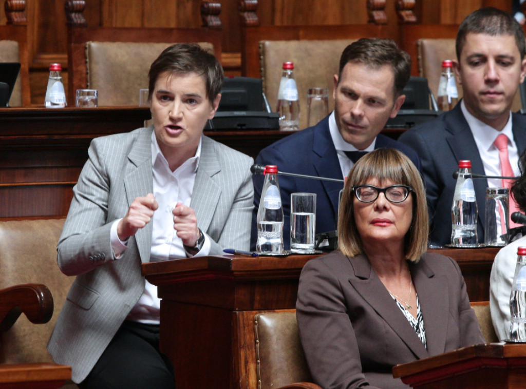 Brnabić: Da li je ovo normalna Srbija i borba protiv nasilja o kojoj priča opozicija?