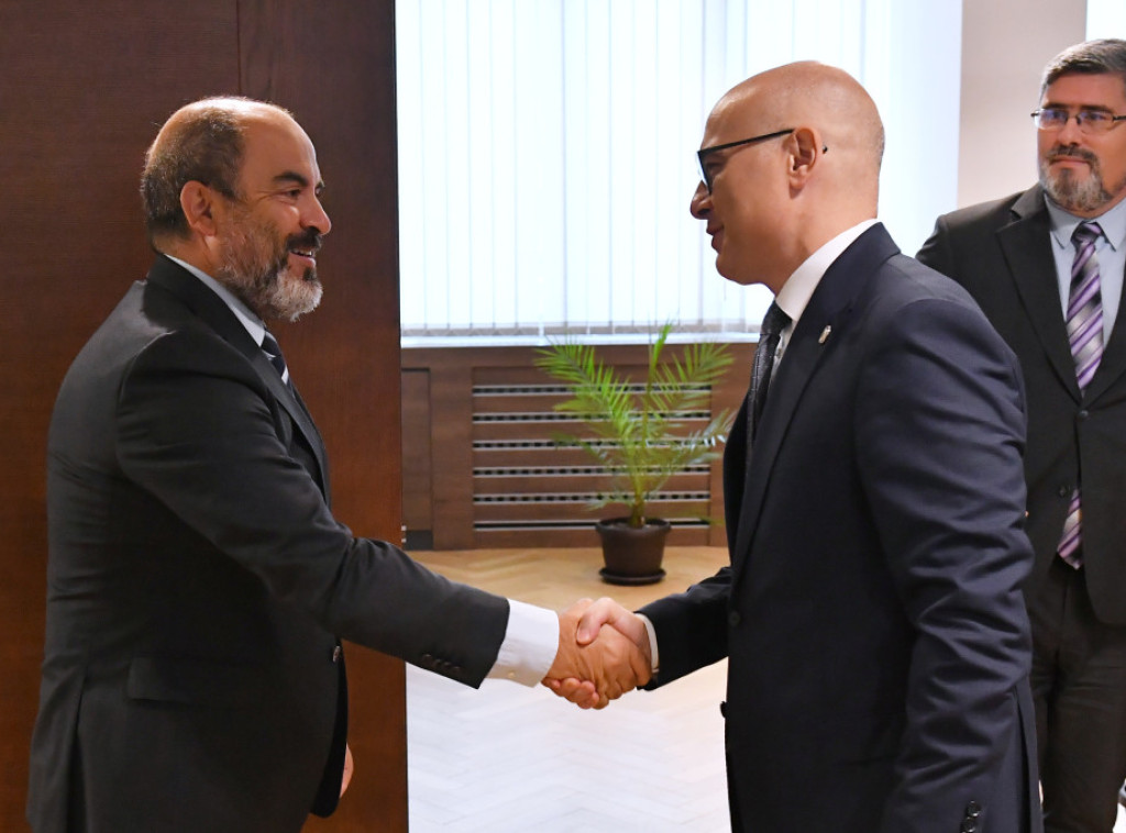 Vucevic meets with Cypriot ambassador