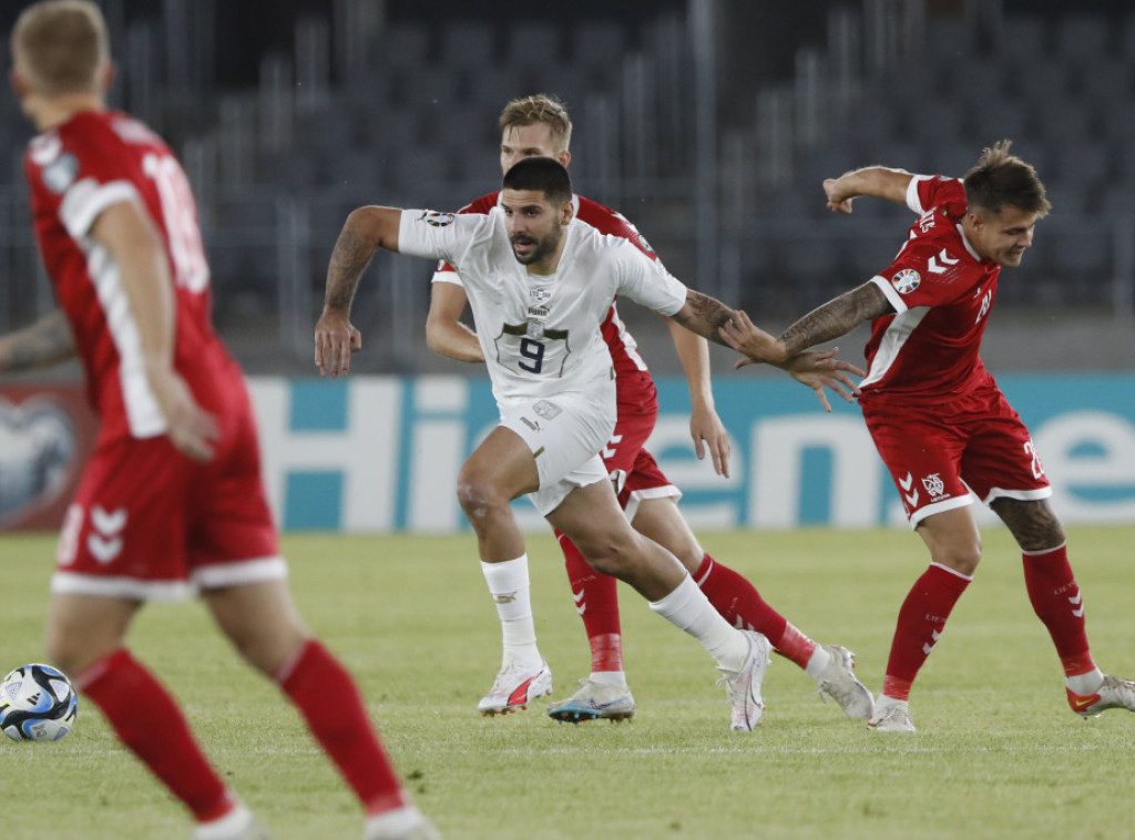Mitrovic scores hat-trick to hand Serbia away win over Lithuania