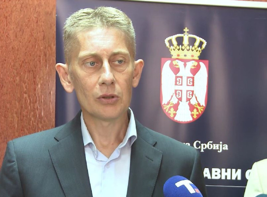 Ministar Martinović najavio mogućnost nastavka finansiranja obnove škole u Osečini
