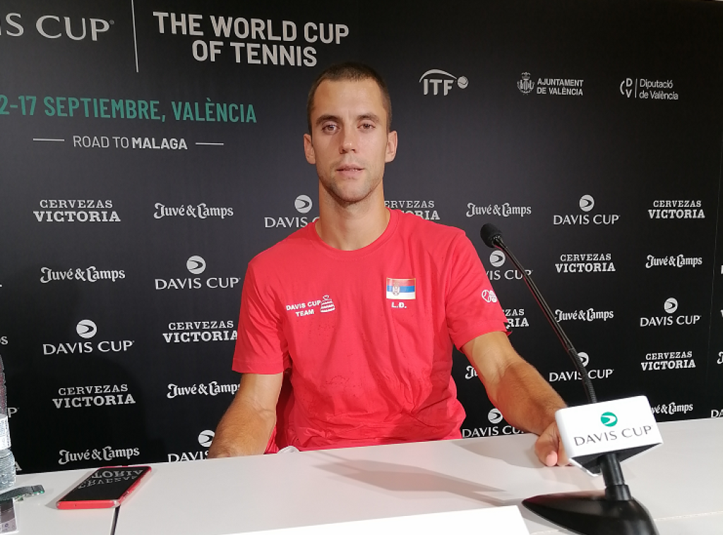 Laslo Đere igraće protiv Karlosa Alkaraza u osmini finala turnira u Barseloni