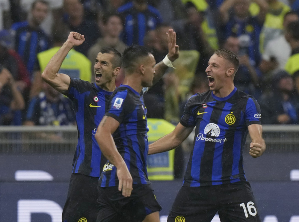 "Petarda" u derbiju za peti uzastopni trijumf fudbalera Intera protiv Milana