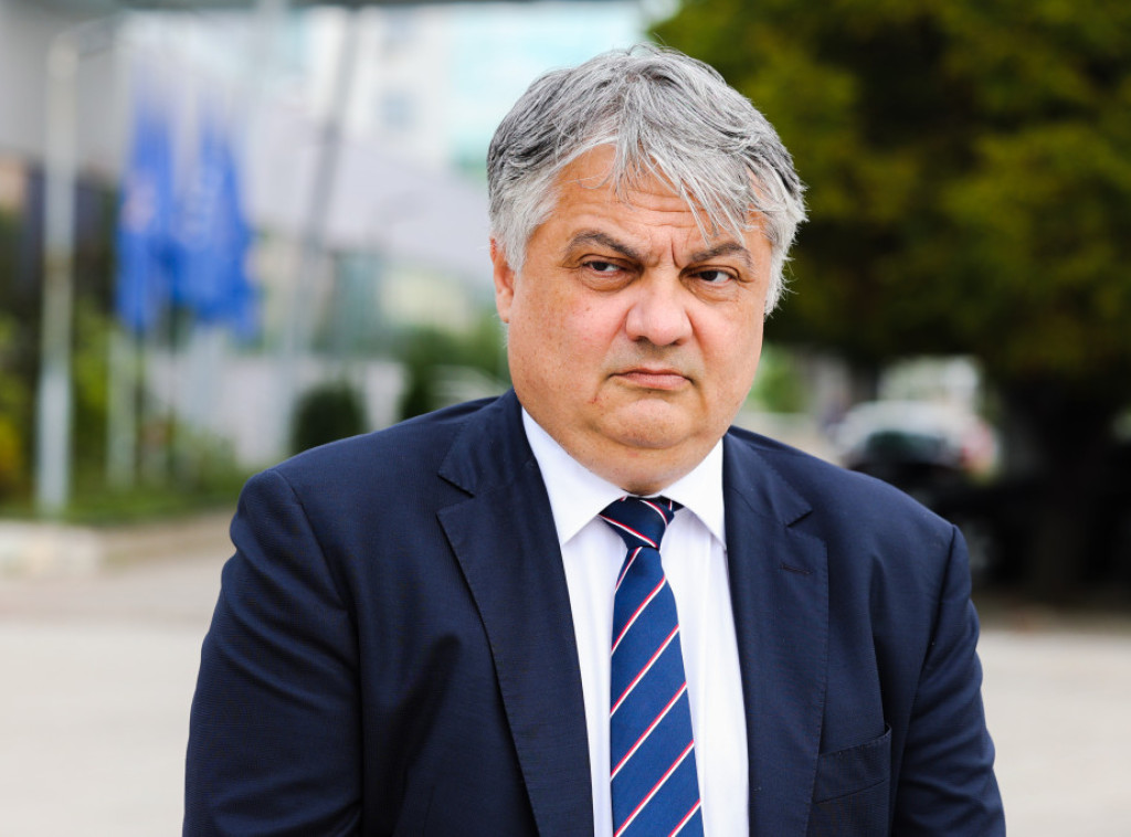 Lučić: Opet smo pokrenuli pitanje dodele treće licence na KiM