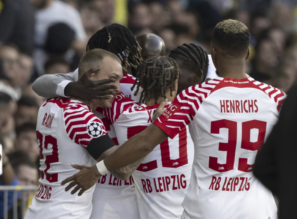 Liga šampiona: Fudbaleri Lajpciga pobedili Jang bojs rezultatom 3:1, Milan i Njukasl igrali bez golova