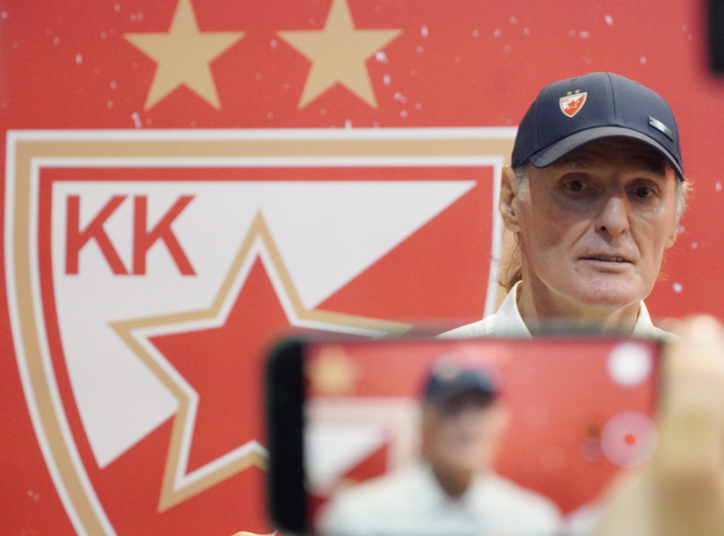 Duško Ivanović: Radim u velikom klubu, a ciljevi Crvene zvezde su uvek najveći
