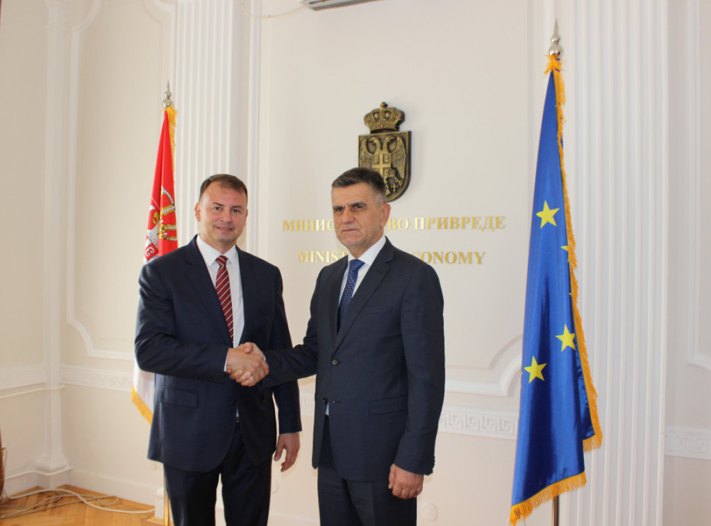 Ministar Cvetković razgovarao je sa otpravnikom poslova Crne Gore o unapređenju ekonomske saradnje