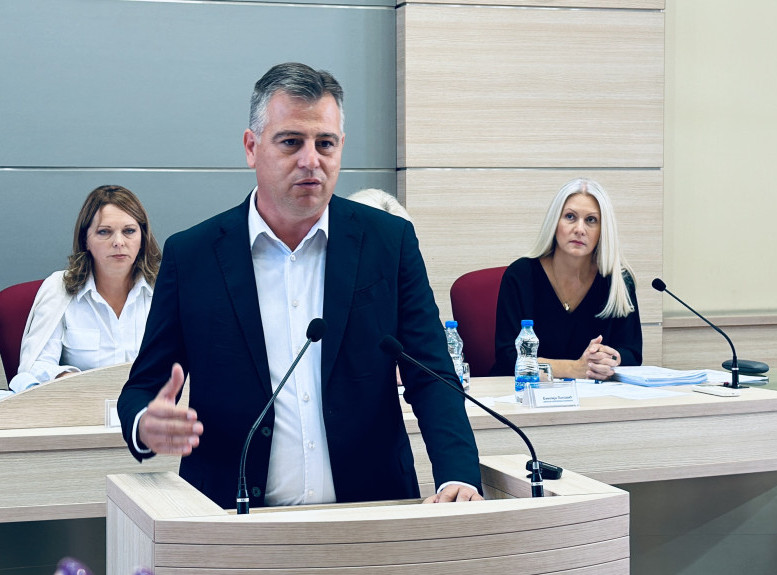 Gradonačelnik Pirota Vladan Vasić podneo ostavku, lokalni izbori i u Pirotu