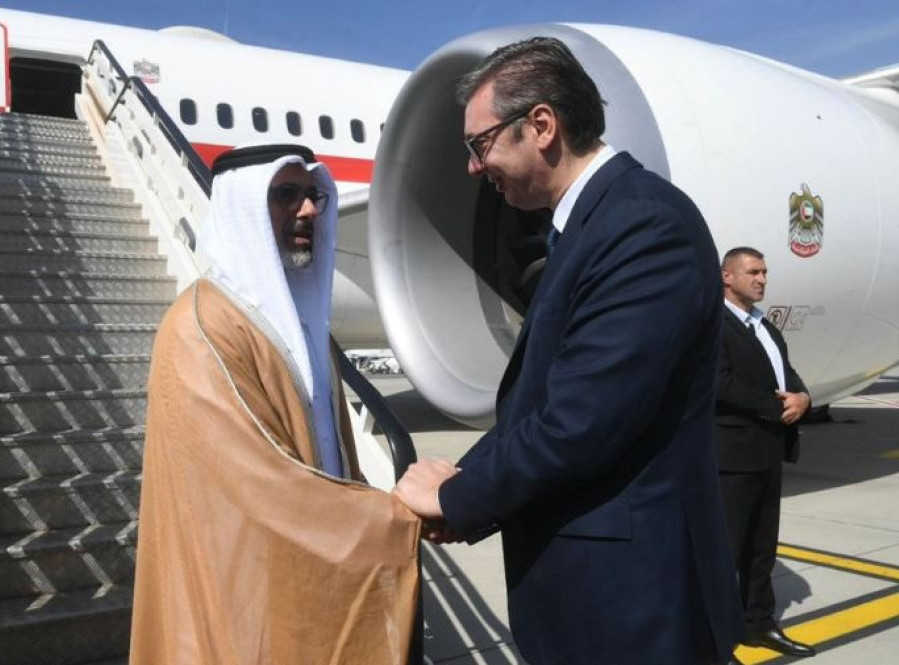 Vučić dočekao prestolonaslednika Abu Dabija: Poseta šeika Kaleda bin Zajeda al Nahjana velika čast za Srbiju
