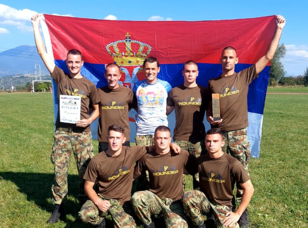 Vojni višebojci Vojne akademije osvojili prvo mesto na Međunarodnom takmičenju u Slovačkoj