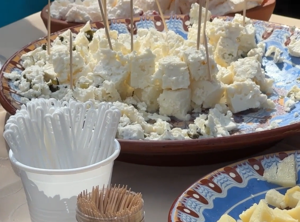 Festival sira okupio u Pirotu ljubitelje kačkavalja, ali i belmuža i đubeka