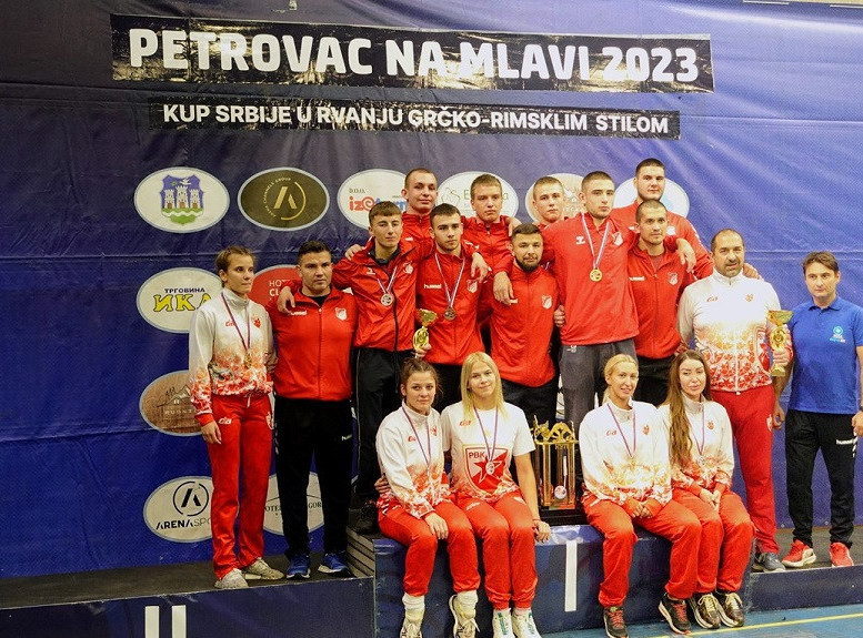 Rvači Proletera i rvačice Crvene zvezde ekipni pobednici Kupa Srbije