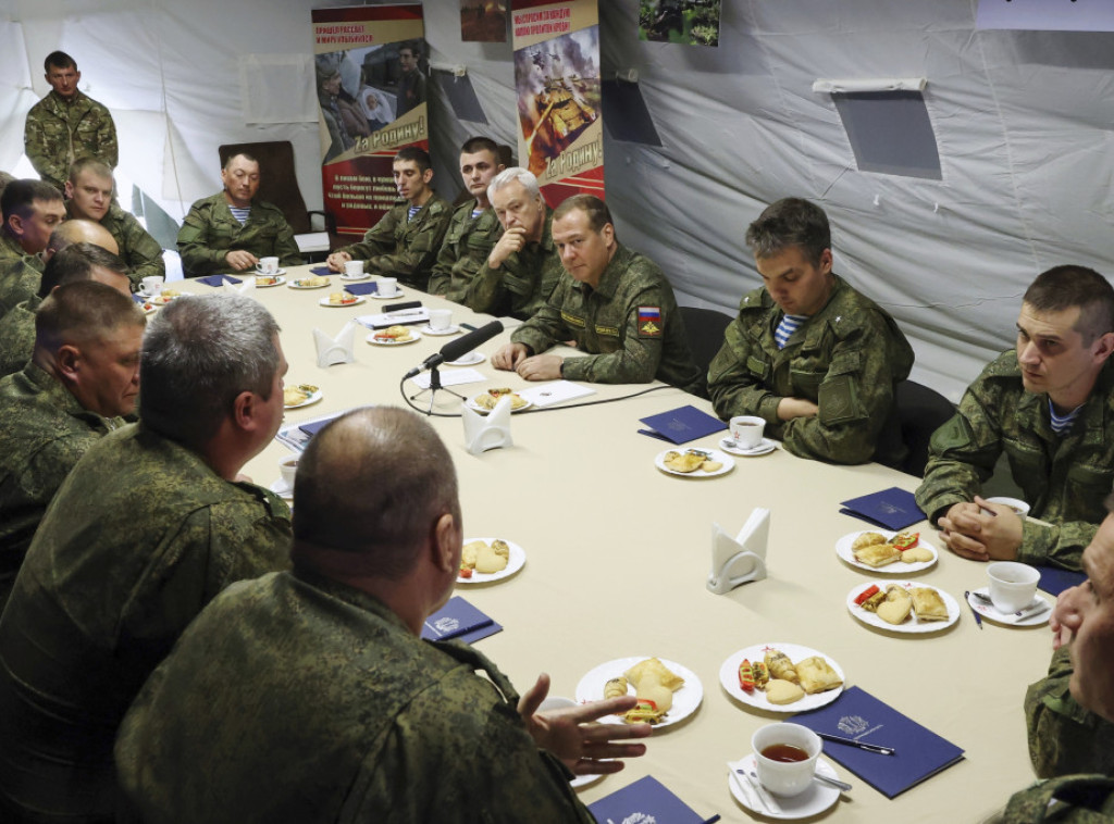 Medvedev: Rusija ne odbija pregovore; Putin: Rat u Ukrajini nije pitanje teritorija, već garancija bezbednosti