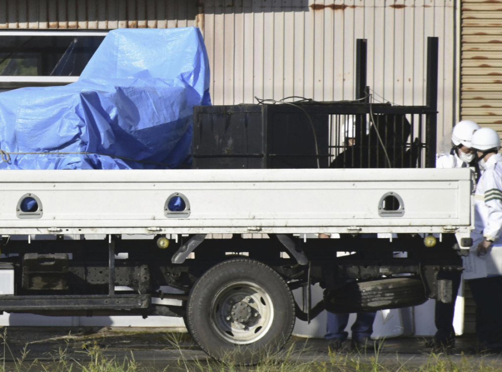 U Japanu su uhvaćena tri medveda koja su se ušunjala u fabriku