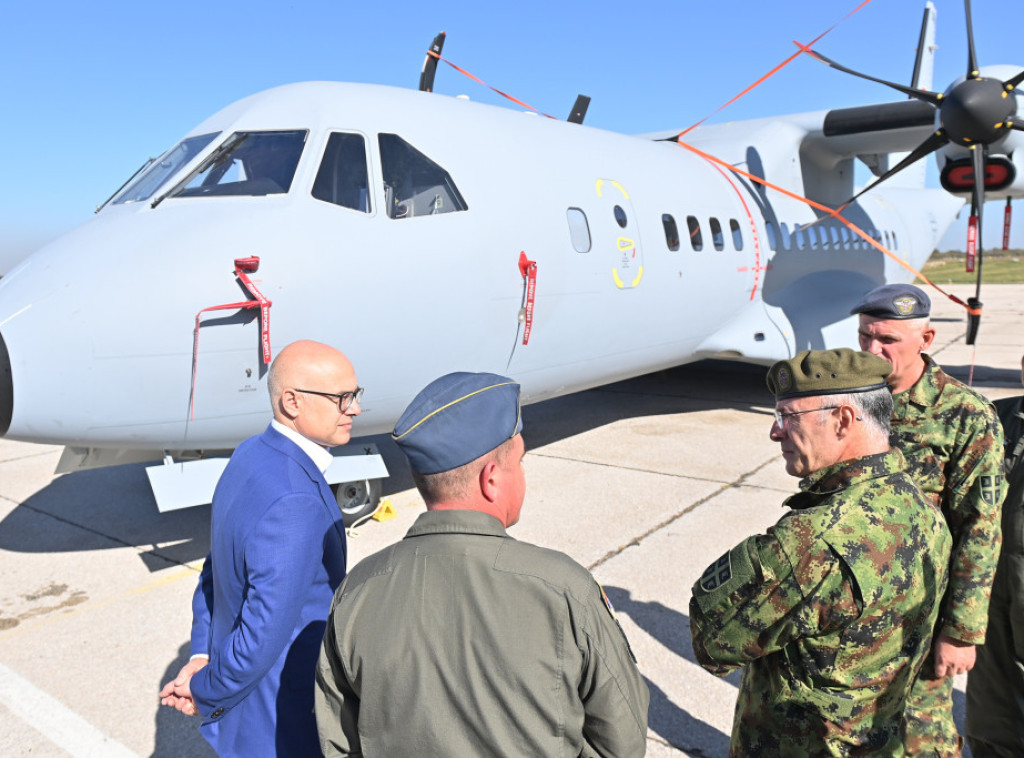 Prvi od dva transportna aviona CASA C-295 uveden u upotrebu u Vojsci Srbije