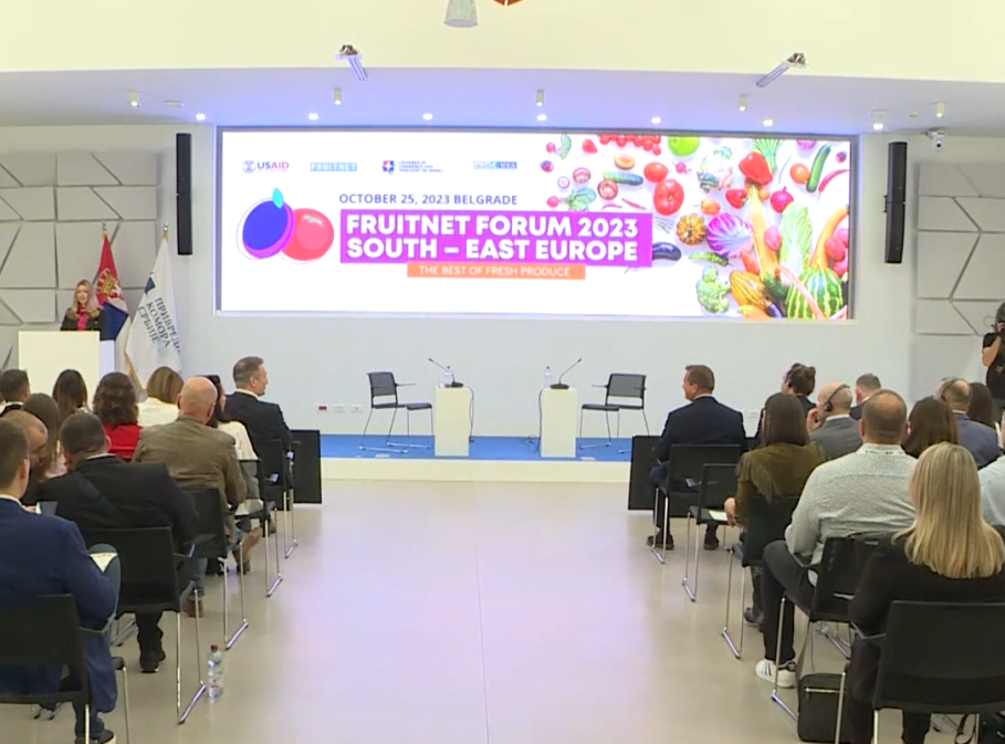 U PKS održan prvi forum domaćih proizvođača voća i povrća sa svetskim kompanijama