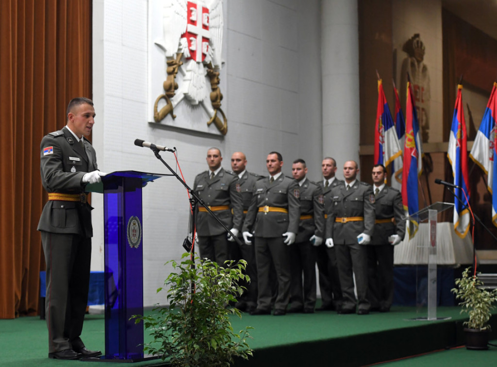 U Domu Garde na Topčideru održana svečanost povodom prijema podoficira u profesionalnu vojnu službu