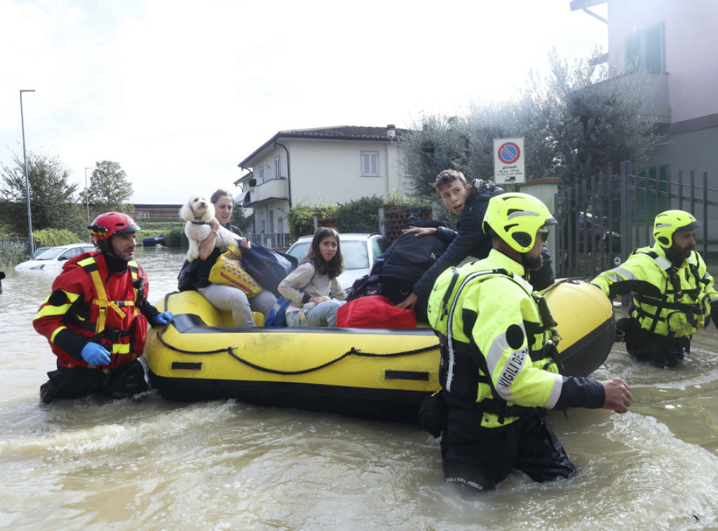 Italija: Broj poginulih u poplavama u Toskani povećao se na sedam