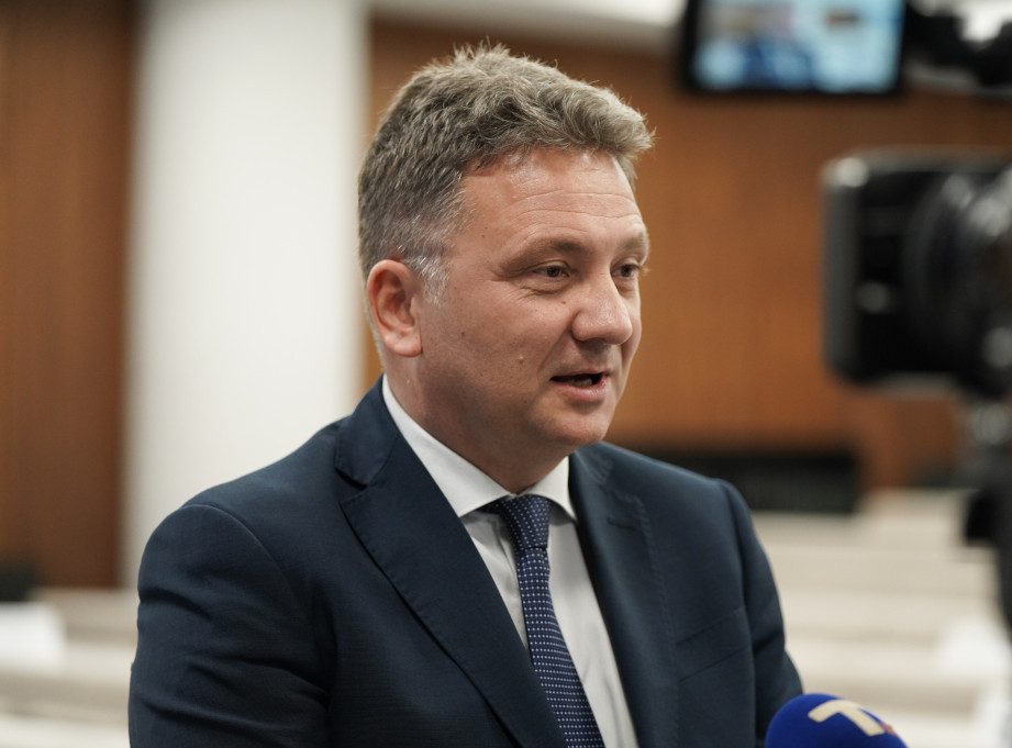 Ministar Jovanović čestitao građanima Srbije predstojeće praznike