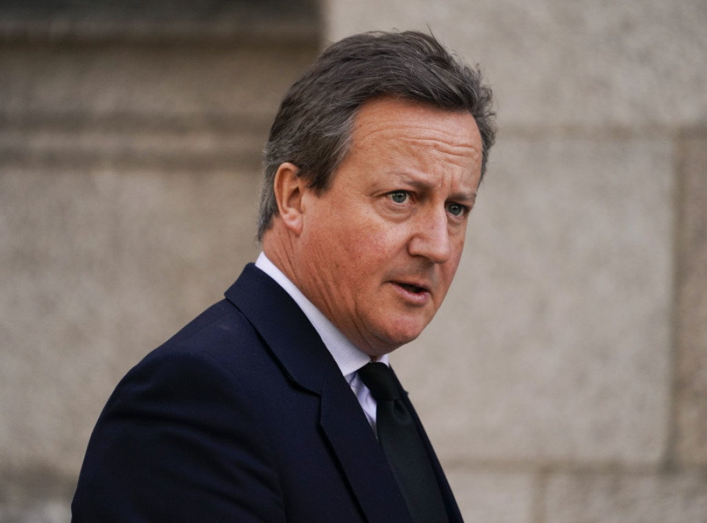 London: Bivši premijer Dejvid Kameron imenovan za šefa diplomatije