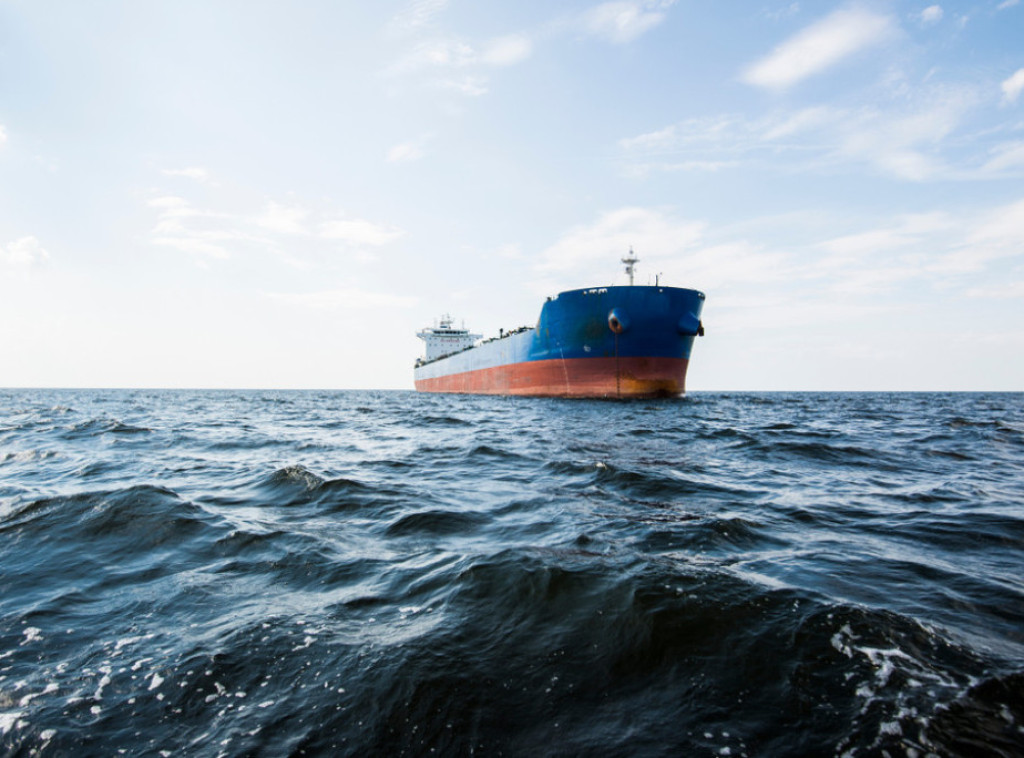 Ukrajina tvrdi da je oštetila ruski spasilački brod u Sevastopolju na Krimu