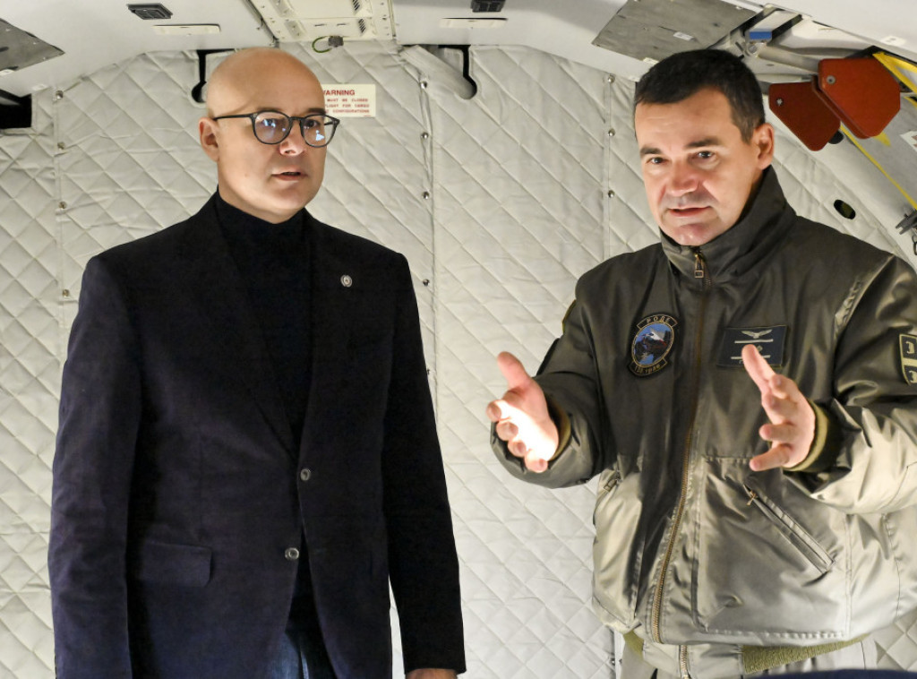 Ministar Vučević prisustvovao prijemu drugog transportnog aviona CASA C-295
