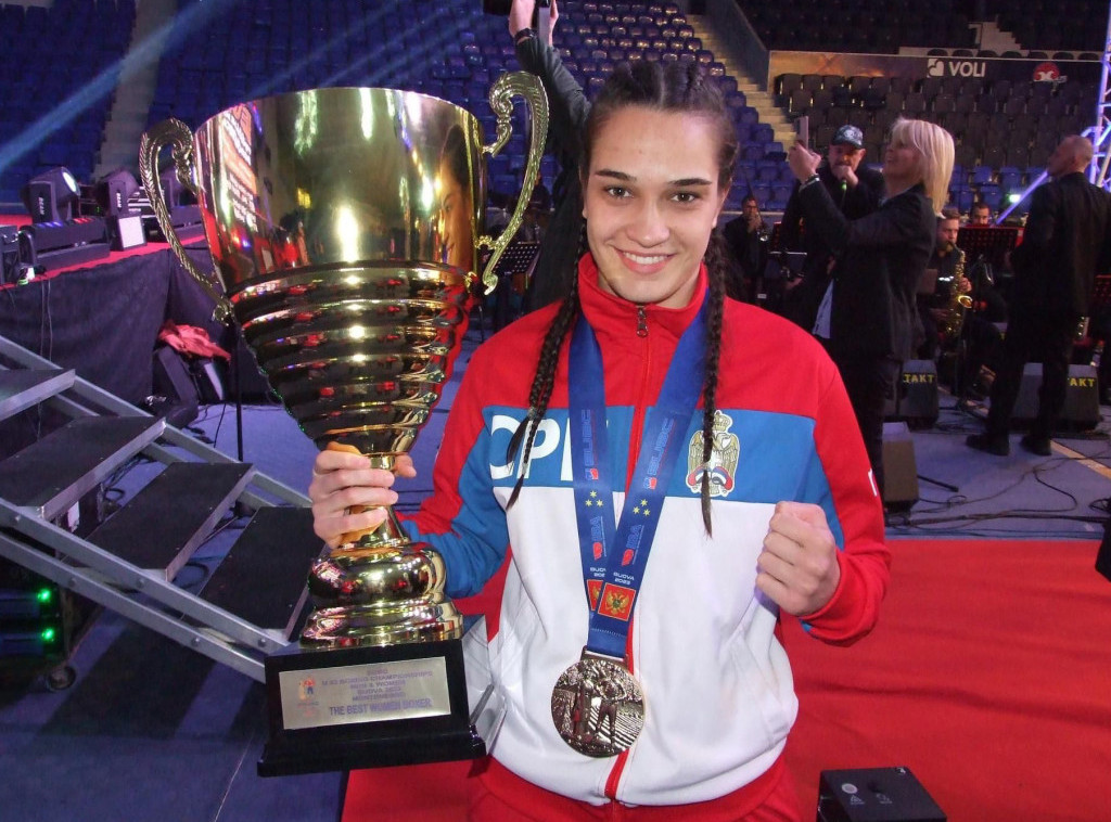 Sara Ćirković: Neverovatan osećaj, obećavam još puno zlatnih medalja