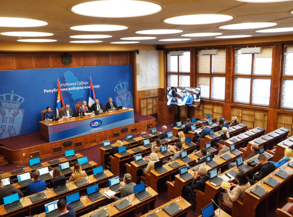 RIK do danas proglasio 11 lista, rok za predaju 26. novembar