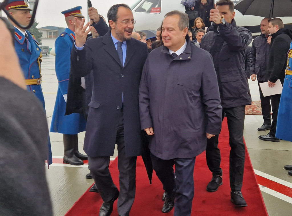 Cypriot president arrives in Belgrade, welcomed by Serbian FM
