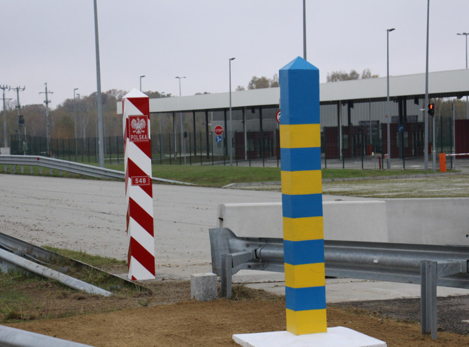 Komesar EU: Blokada kamiona na poljsko-ukrajinskoj granici "neprihvatljiva"