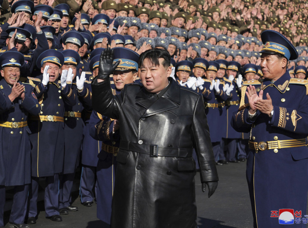 Severna Koreja: Kim Džong Un pozvao vojsku da odgovori na sve provokacije neprijatelja