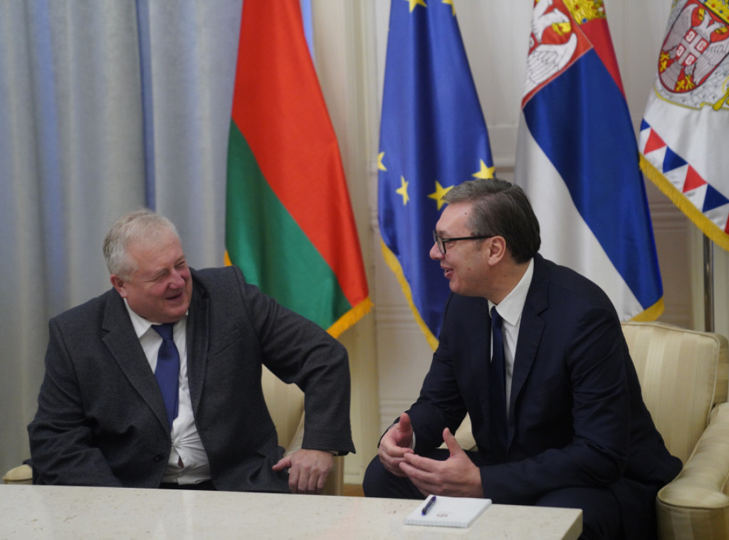 Vučić primio u oproštajnu posetu ambasadora Belorusije Valerija Briljova