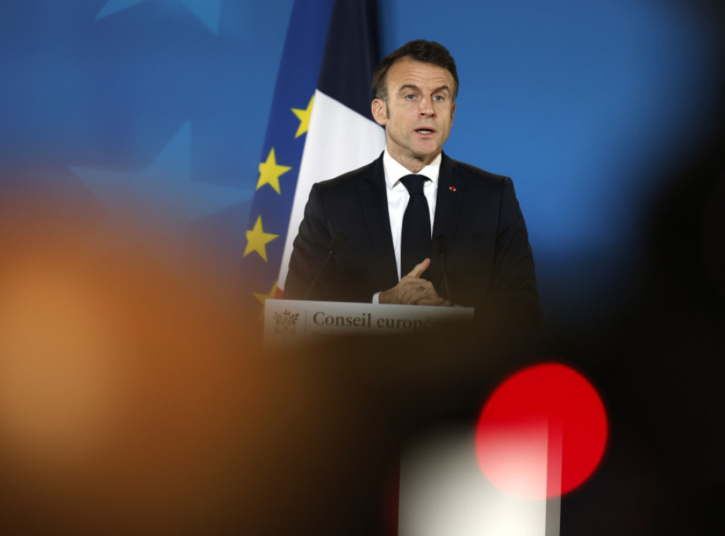 Makron: Nekoliko narednih meseci odlučujući za Mađarsku i EU