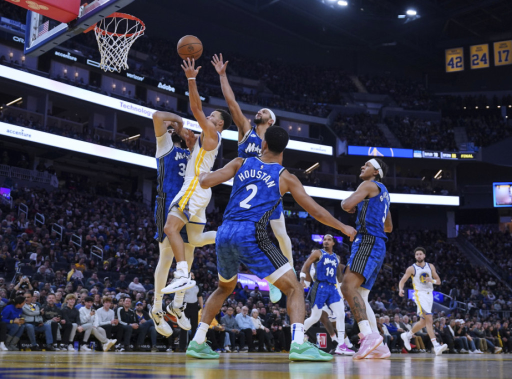 NBA: Košarkaši Oklahome pobedili Boston, Golden Stejt nadigrao Orlando