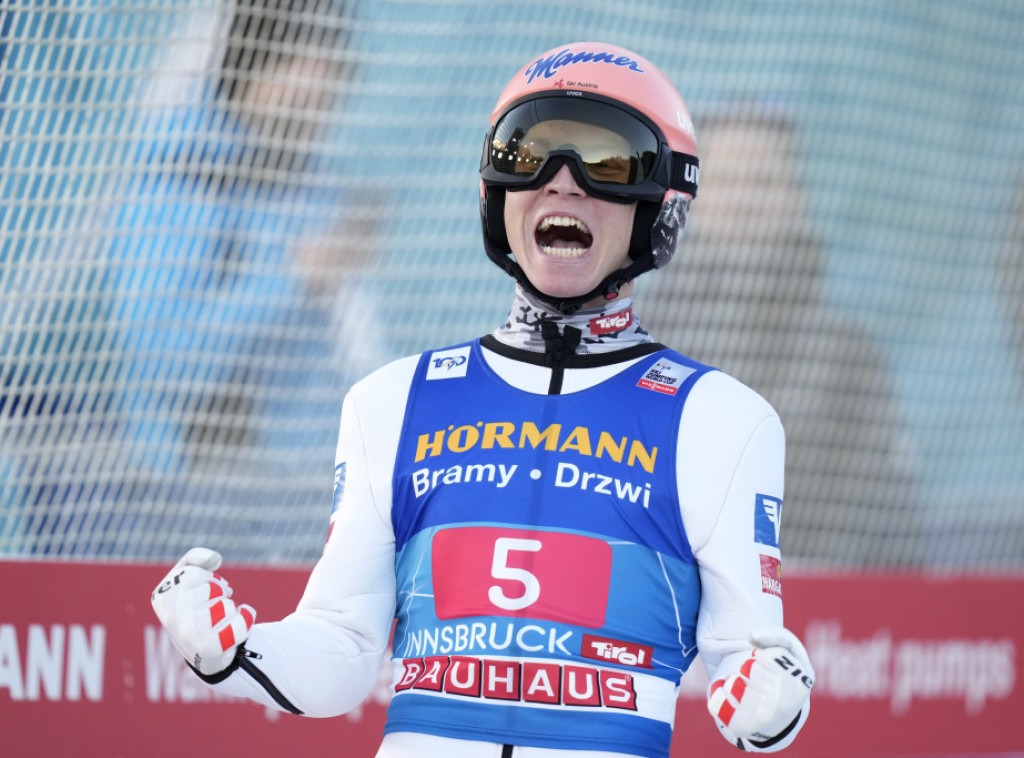 Austrijanac Jan Herl pobedio u ski skokovima u Insbruku