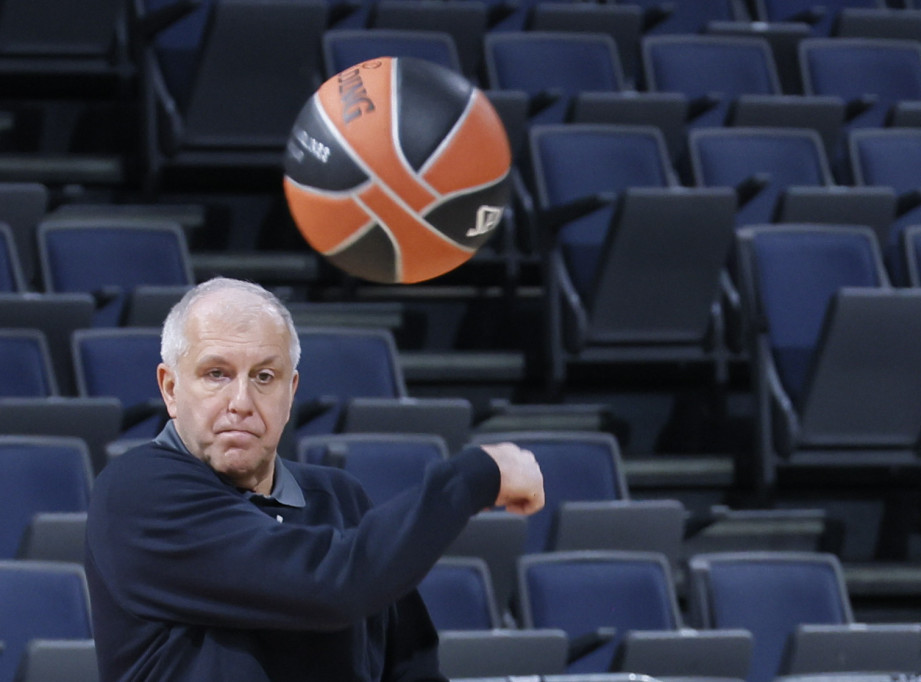 Željko Obradović odredio 12 igrača za Kup Radivoja Koraća