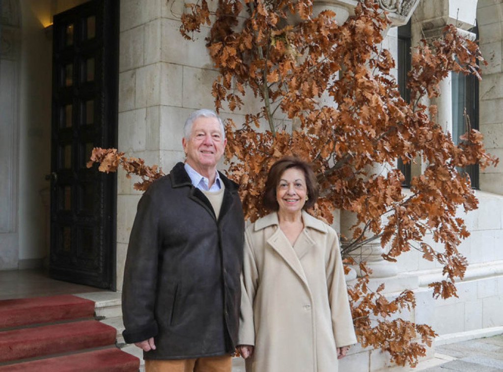 Karađorđevići čestitali Uskrs hrišćanima širom sveta