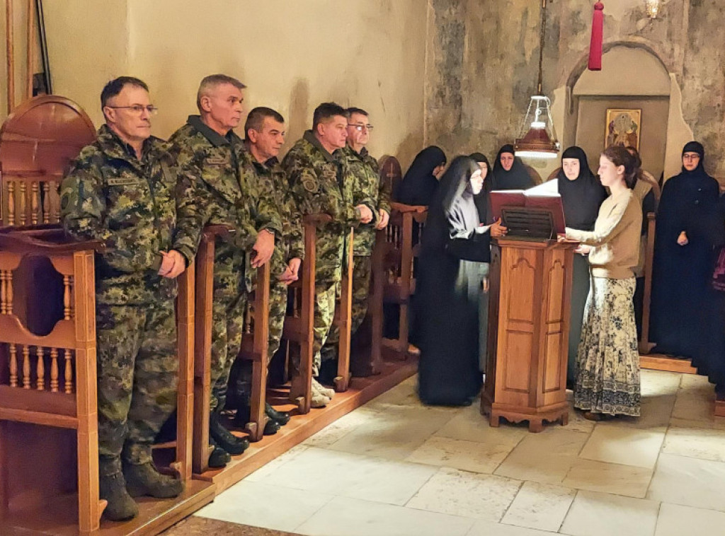Milan Mojsilović prisustvovao božićnoj liturgiji u manastiru Žiča