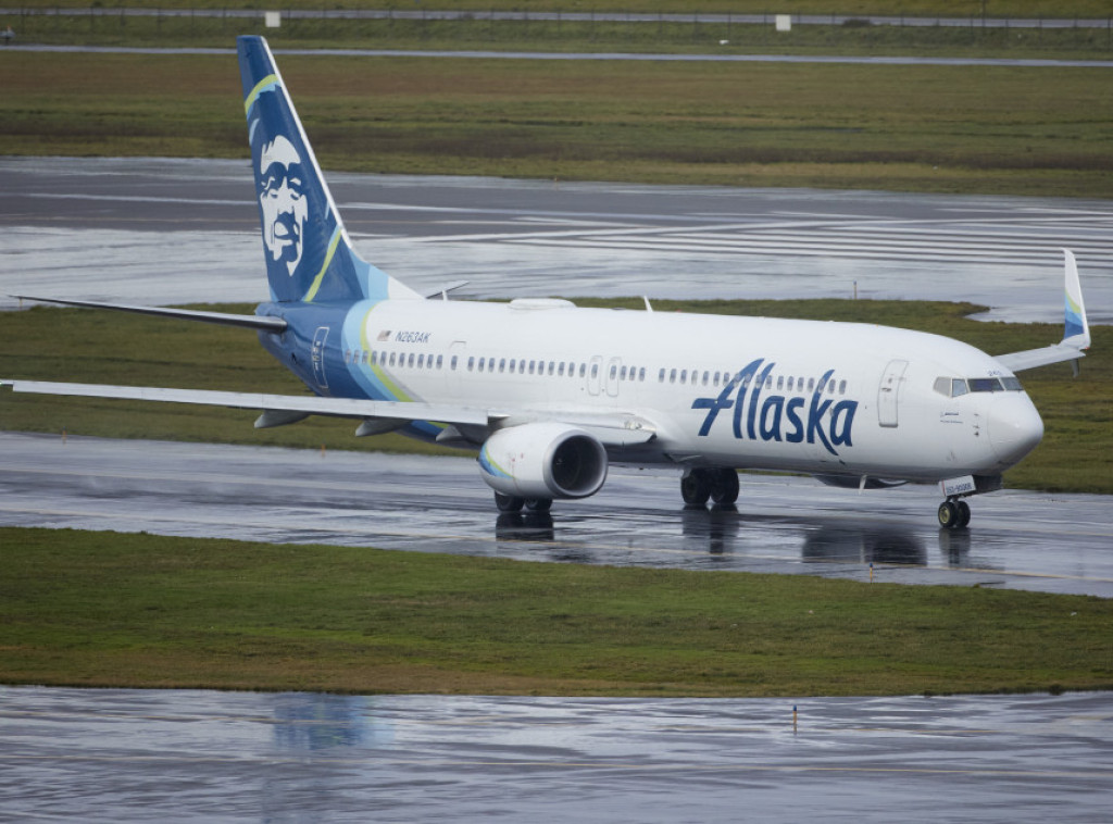 Niko nije sedeo pored prozora Boinga 737 Aljaska Erlajnsa kad je otpao deo kabine