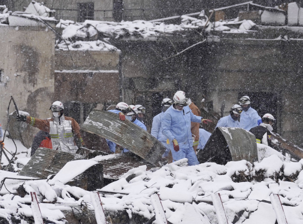 Japan: Više od 100 ljudi se još uvek vodi kao nestalo, spasioce ometaju sneg i kiša