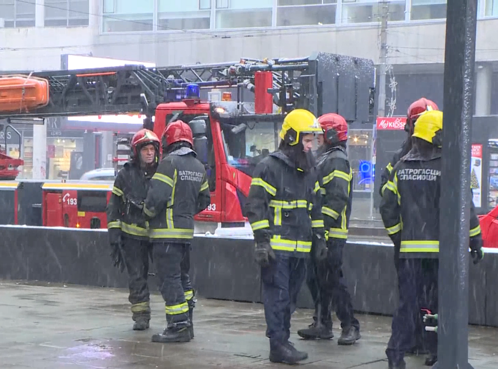 U centru Beograda izbio požar, vatrogasci ga ubrzo lokalizovali