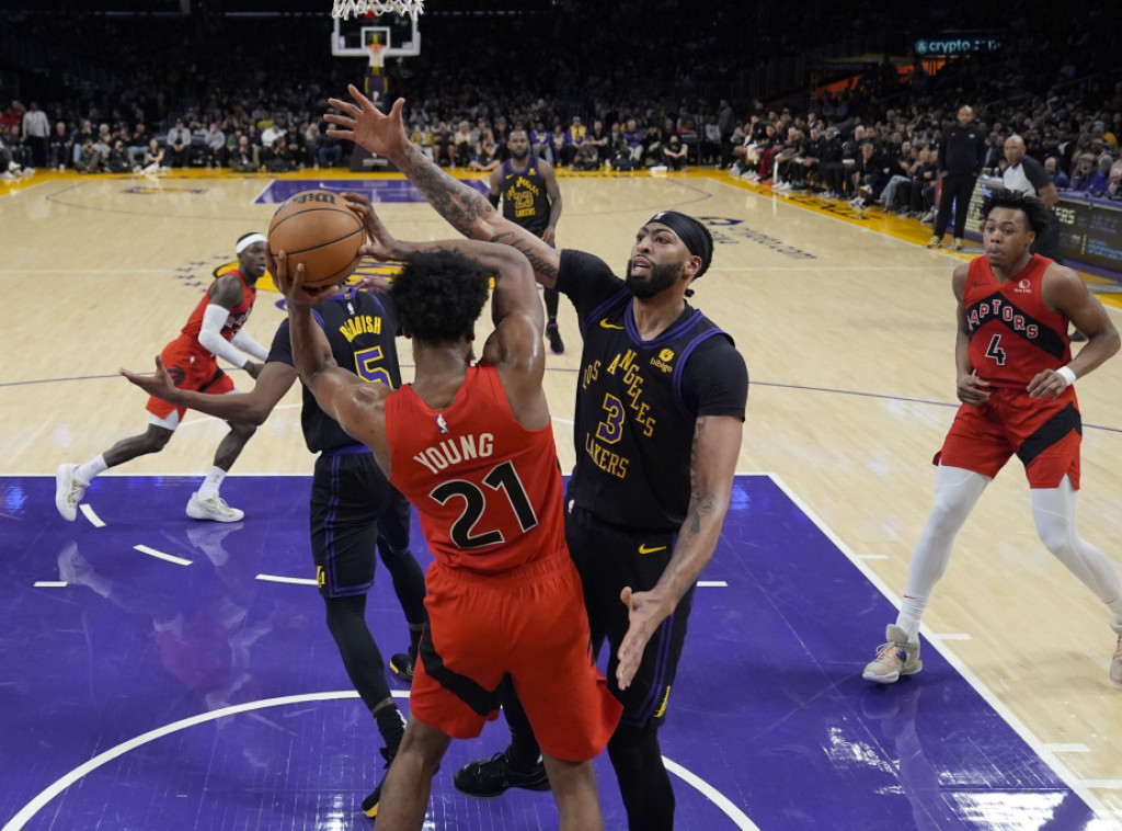 NBA: Košarkaši LA Lejkersa pobedili Toronto, Njujork nadigrao Portland