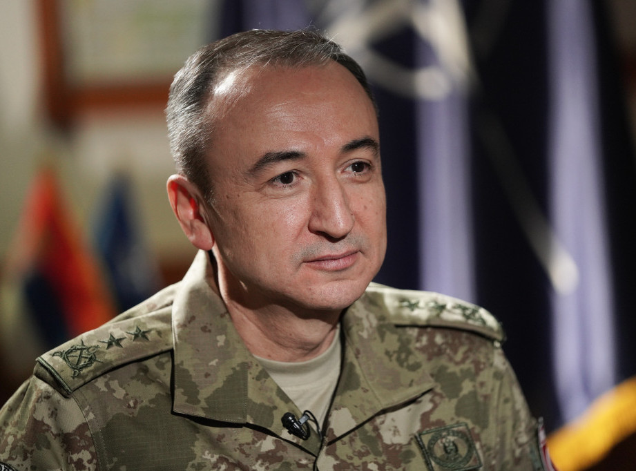 Komadant KFOR-a Ulutaš se sastao sa mitropolitom raško-prizrenskim Teodosijem