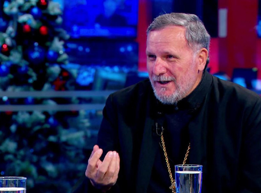 Dragomir Sando: Srpski narod opstaje zato što čuva svoje praznike i običaje